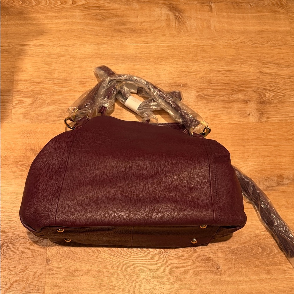 G.I.L.I Women's Leather Satchel Bag - Burgundy